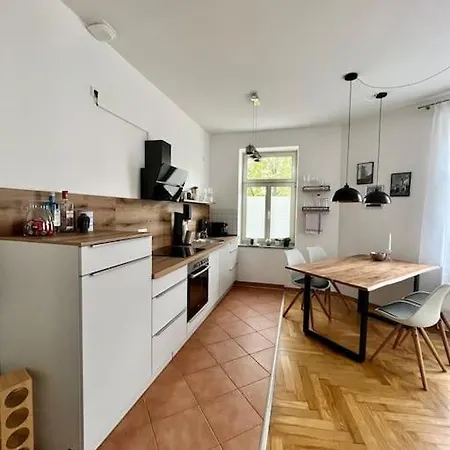 公寓 Firstclass 2r_apartment In